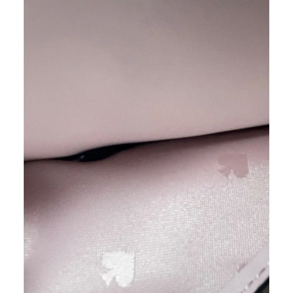 Kate Spade Frosty Penguin Leather‎ Passport Holder Travel Wallet Multi